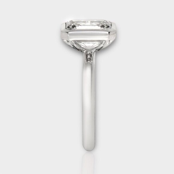 2 Carat Lab Grown Diamond Ring - Picture 6 of 8